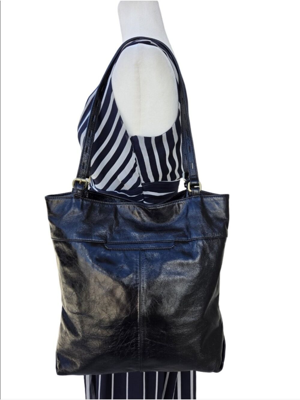 HOBO Black Polished Leather Shoulder Tote Bag with Brass Hardware - Picture 1 of 16